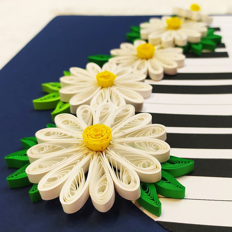 Quilling Chamomile Flowers